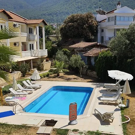Ng Hisar Διαμέρισμα Φετιγιέ